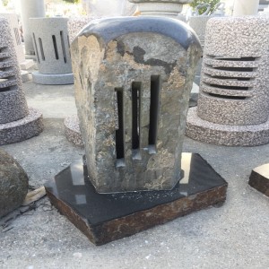 Шестоъгълна каменна лампа от камък Резби и скулптури Естествена чиста ръчна работа Уникалност